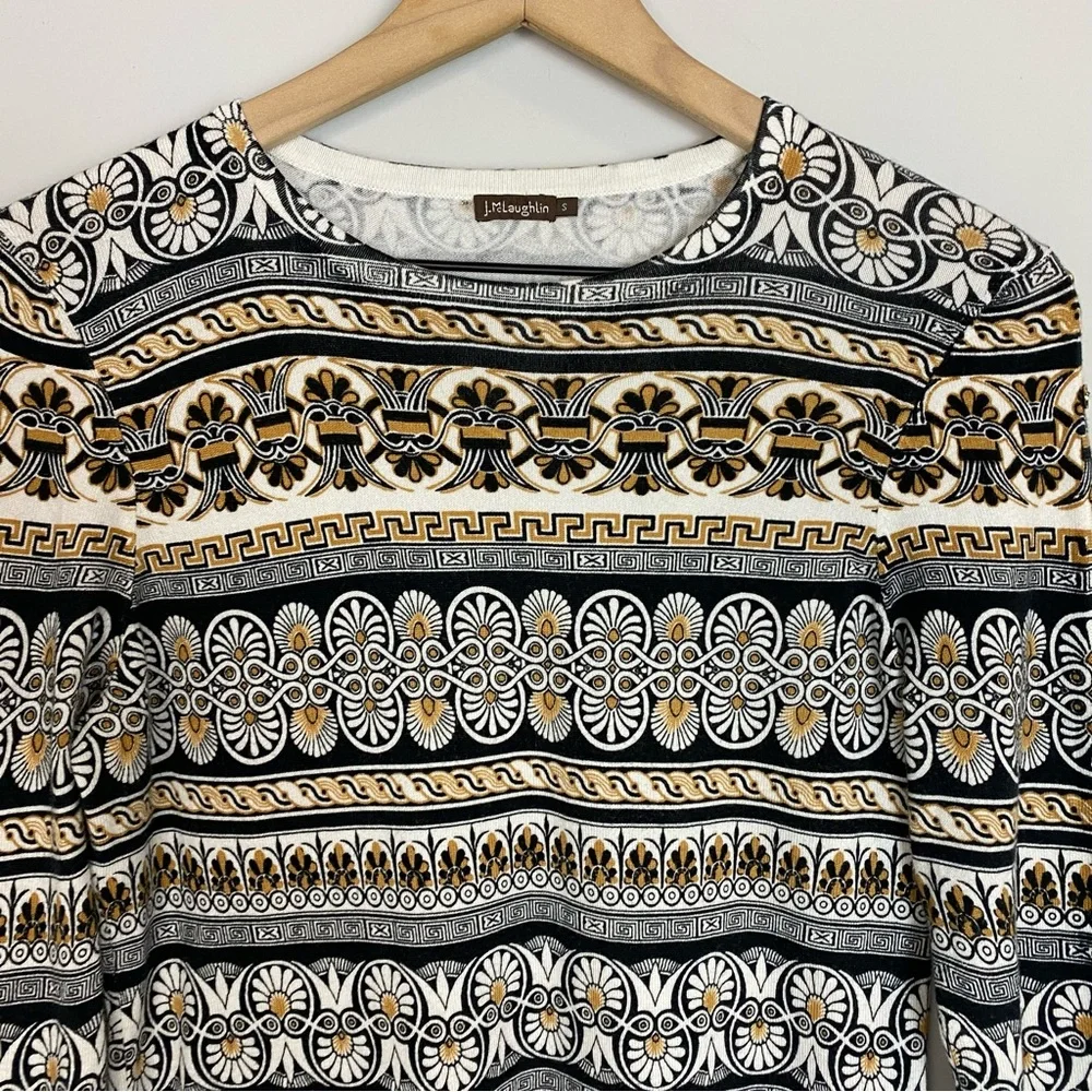 J. McLaughlin Catalina Cloth a button Sleeve Printed Top